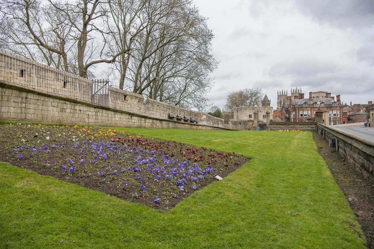 요크 St Helen'S House With Minster Views 아파트
